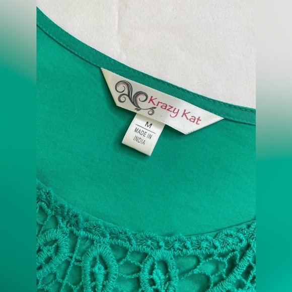 Krazy Kat Green Tunic Embroidered Fringe Hem Size Medium - Picture 3 of 7
